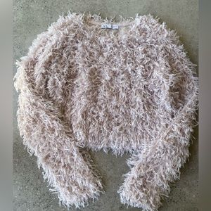 Wmns Zara pink feathery long sleeved sweater top SIZE S -worn twice !